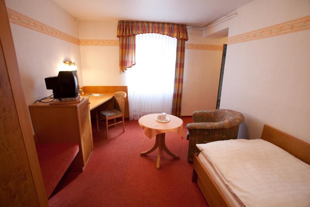 Landhotel Teuteberg Bad Arolsen Quarto foto
