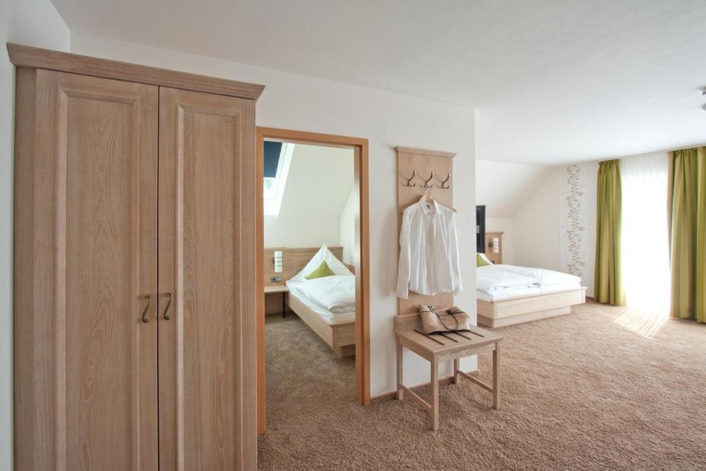 Landhotel Teuteberg Bad Arolsen Quarto foto