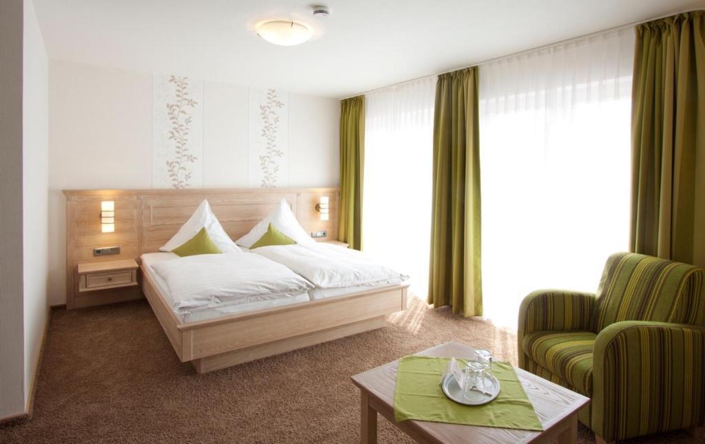 Landhotel Teuteberg Bad Arolsen Quarto foto