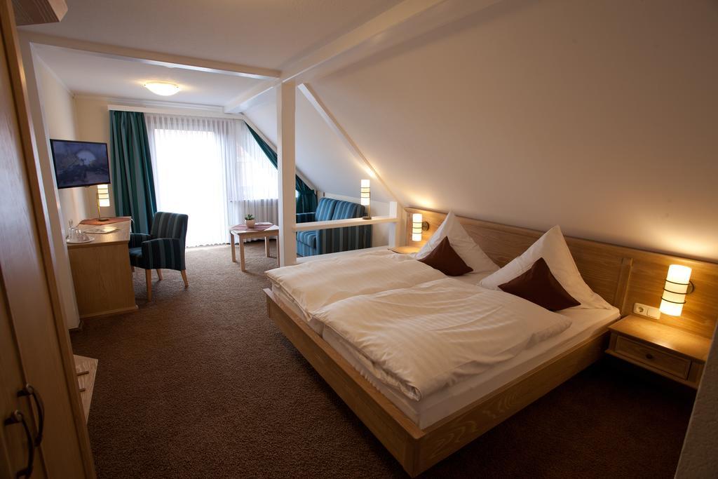 Landhotel Teuteberg Bad Arolsen Quarto foto